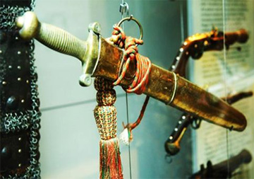 Pedang (Koleksi VOC)