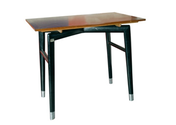 Replika Meja Merdeka