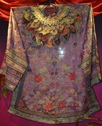 Baju Pengantin Perempuan