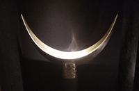 Hadiah Berbentuk Bulan Sabit Daripada Britain Sempena Penubuhan Malaysia 1963